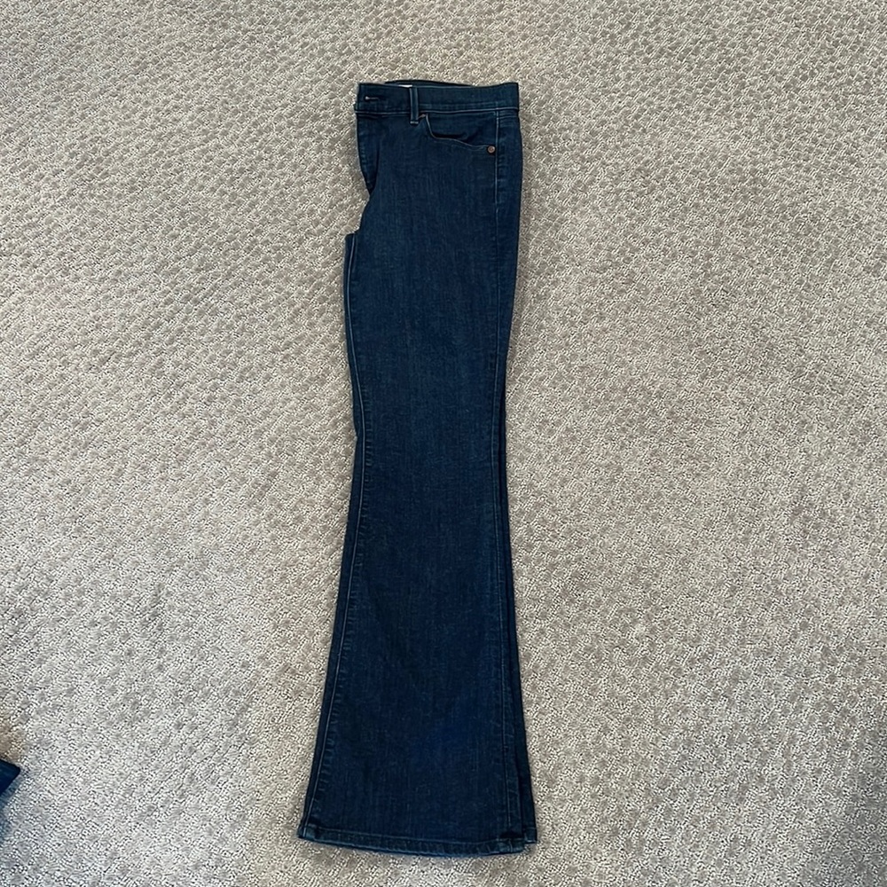 Like new Loft flare jeans